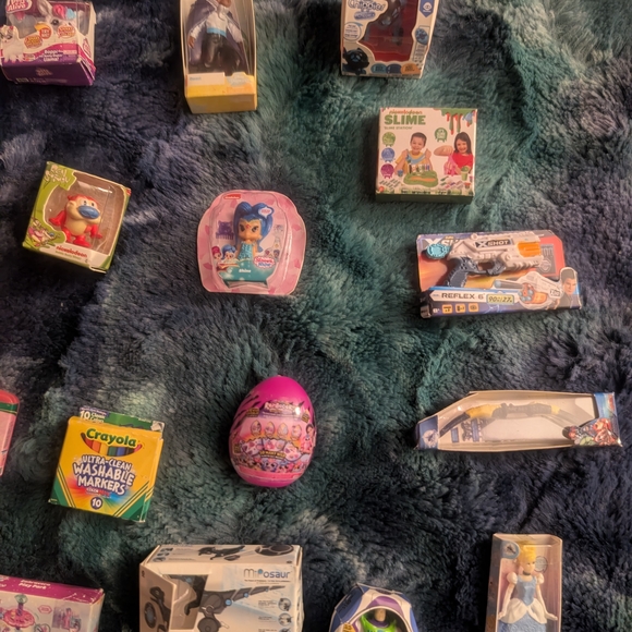 Assorted Mini Brands Collection - Picture 5 of 8